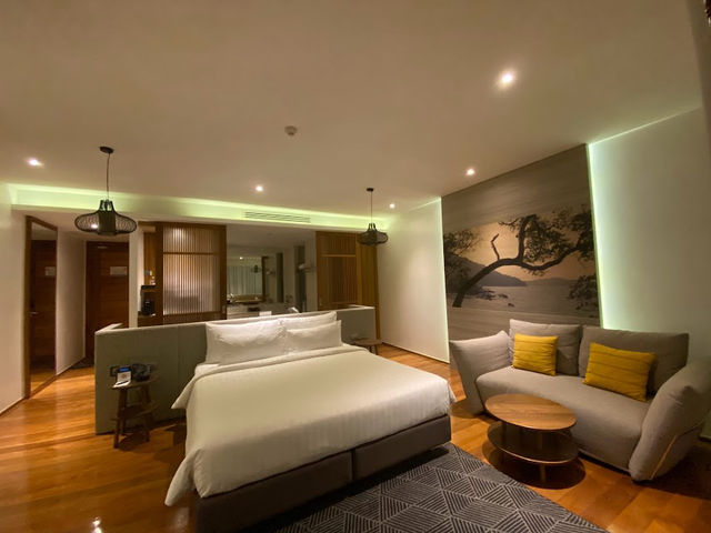 📍 Wyndham Grand Phuket Kalim Bay