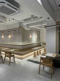 空間感超大嘅日系cafe☕️