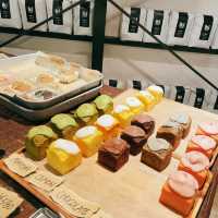【東京・新大久保】一軒家を改装して作られた路地裏にある隠れ家カフェ☕️