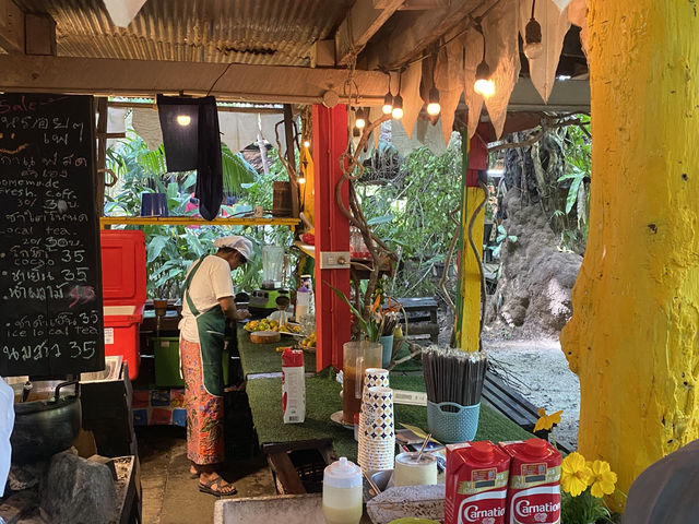 หลาดใต้โหนด ตลาดชิวเมืองพัทลุง