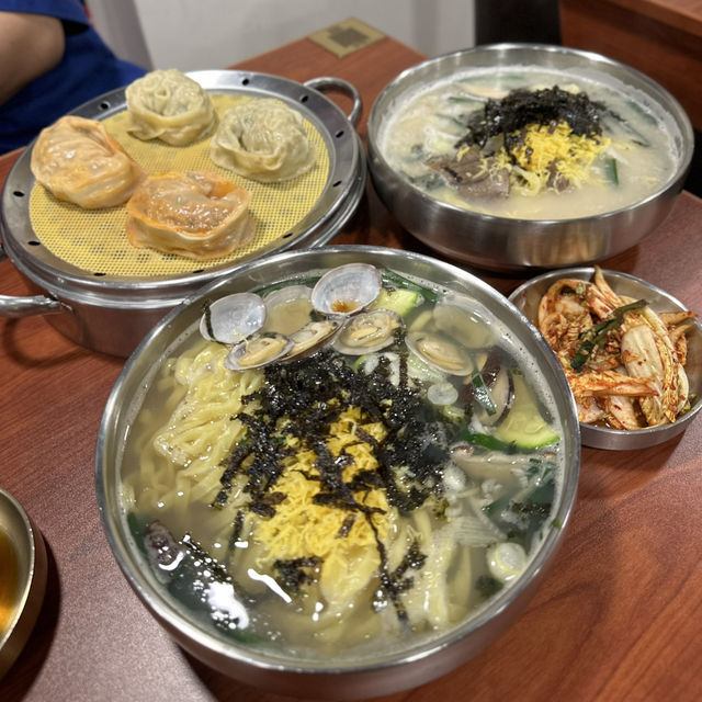 人氣特色韓料．韓式刀削湯麵