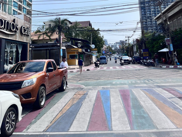 หาดสวย เงียบสงบแค่“พัทยา”