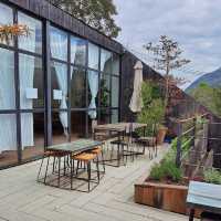 The Birder's Lodge - คาเฟ่เขาใหญ่