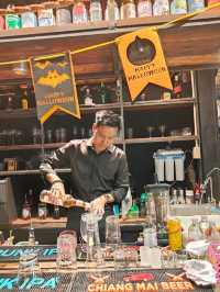 Swing Bar บาร์ลับย่านเสาชิงช้า
