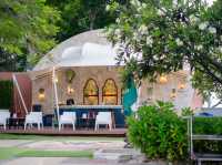 ทานอาหารโมร็อกโกที่ Marrakesh Hua Hin Resort & Spa