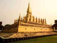 พระธาตุหลวงเวียงจันทน์