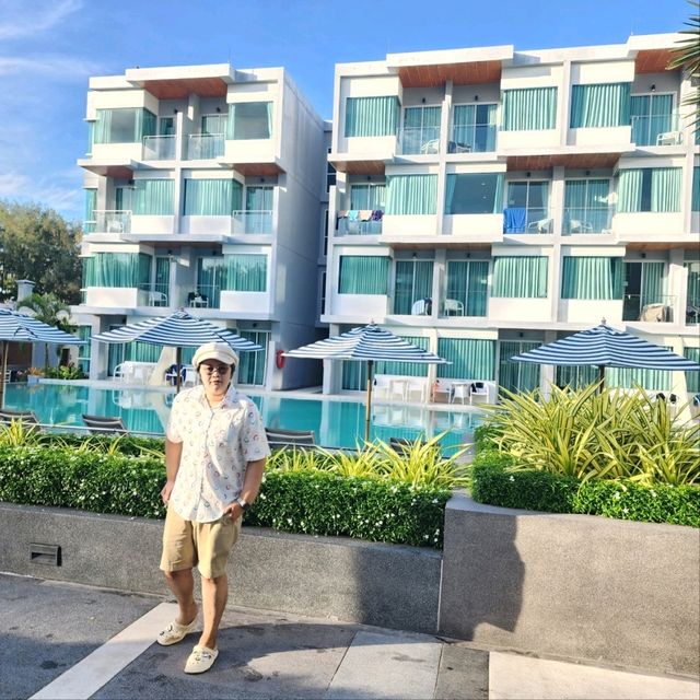 เที่ยวทะเลพักติดทะเลชะอำ ที่ Bay Window At Sea