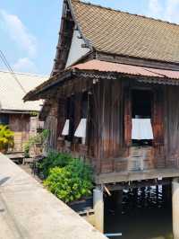 บ้านทองกลับ คาเฟ่ - Baan Thong Krub Cafe 