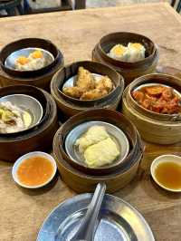 ร้าน Dim Sum เก่าแก่ 🥟คนเยอะมากเปิดถึง 4 ตึก