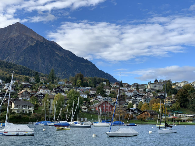 Autumn Bliss in Spiez: A Lakeside Paradise