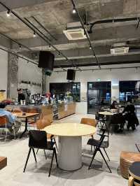 聖水のお洒落カフェ CAFE FAR BEN