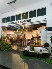 Brewing Festive Cheer: Christmas at Five Leaf Café