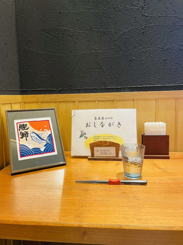 【長野県/下諏訪　鰹節問屋直伝の極上のつゆのいい香り漂う店内で国産石臼挽きのお蕎麦を食べられるお蕎麦屋さん】