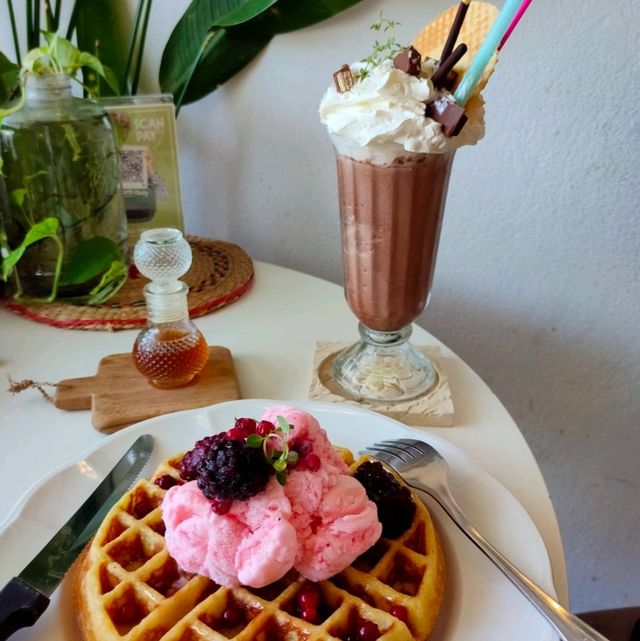 【チェンマイ/タイ】何度も行きたくなる🌼Sun Rays Cafe