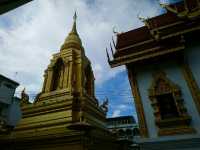 วัดมุงเมือง..ยันต์อักขระเต็มอุโบสถ