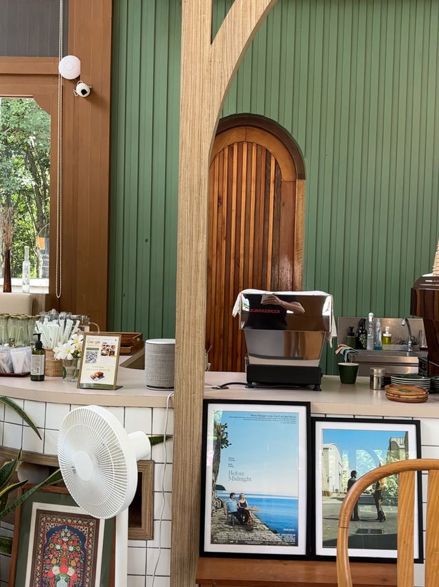 Home coming cafe คาเฟ่ในปั๊ม ทำอย่างถึง ที่สุราษฎร์