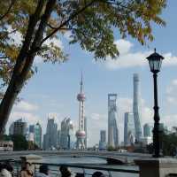 Shanghai City Walk: The Bund’s Skyline, Riverside Cafés & Sunset Magic!