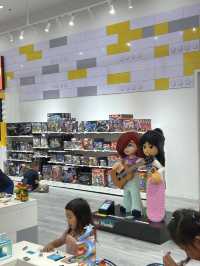จะวัยไหนก็ยังรัก Lego 🩷 @One Bangkok