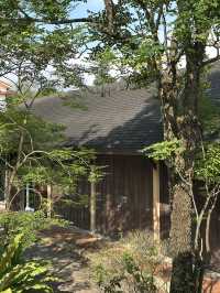 แวะชมบ้านท่านขุนอายุ 100 ปี ในตัวเมืองคอน 