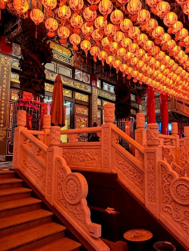วัดโคมแดงเกาสง 🏮 อีก 1 ไฮไลท์ที่ไม่ควรพลาด