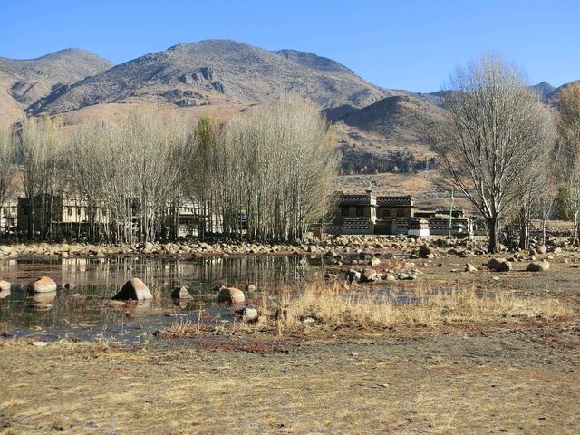 宛如火星地貌的古冰遺跡：四川甘孜-海子山