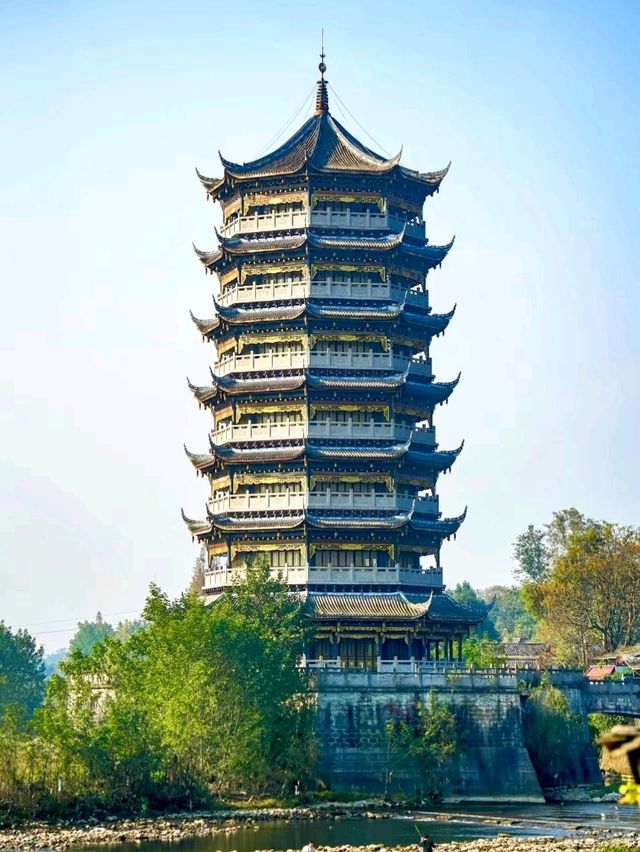 Discover the Elegance of Little Chengdu: Your Ultimate Guide to Yuantong Ancient Town!