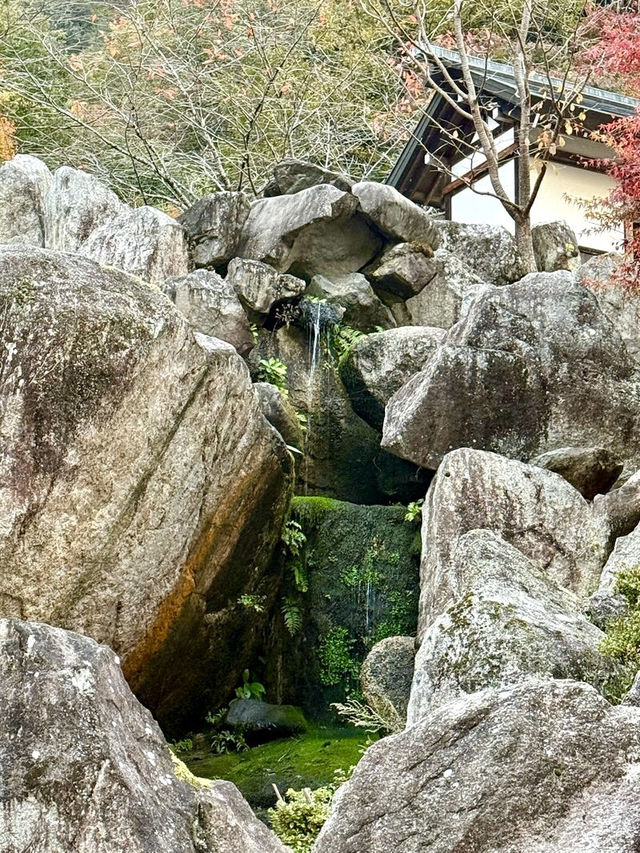 【山梨県】昇仙峡に鎮座する夫婦木神社の「女宮」