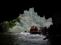 Paddle Through Paradise: Kayaking in Trang An, Ninh Binh