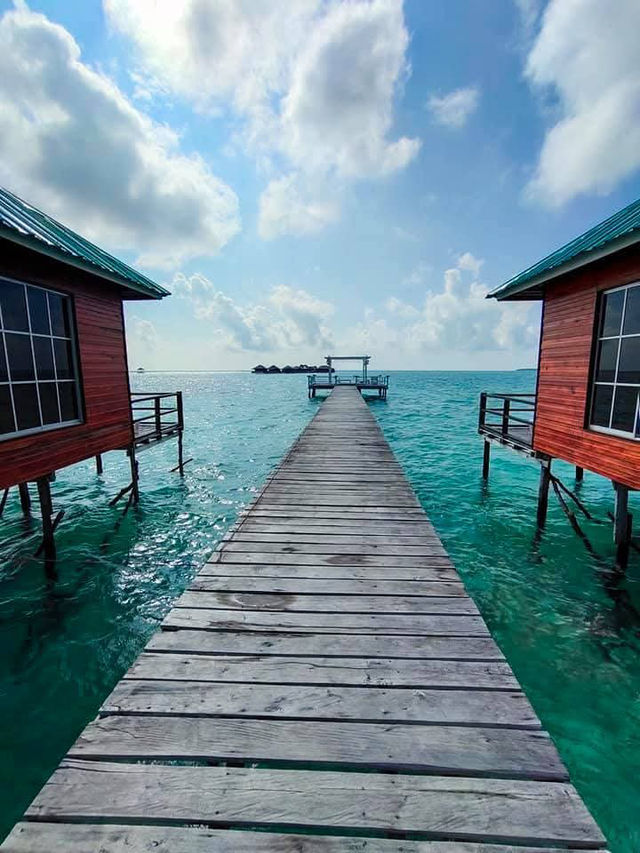 "Kapalai Dreamscape: Serenity at Mabul Water Bungalows"