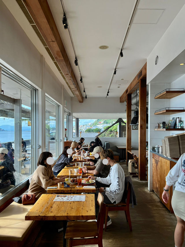 คาเฟ่ญี่ปุ่นไวบ์ฮาวาย เมือง Kamakura ☕️🍤🌴🌊🤍