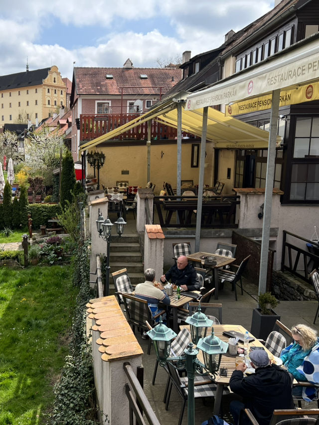 Spring: The Best Time to Visit Český Krumlov🌷