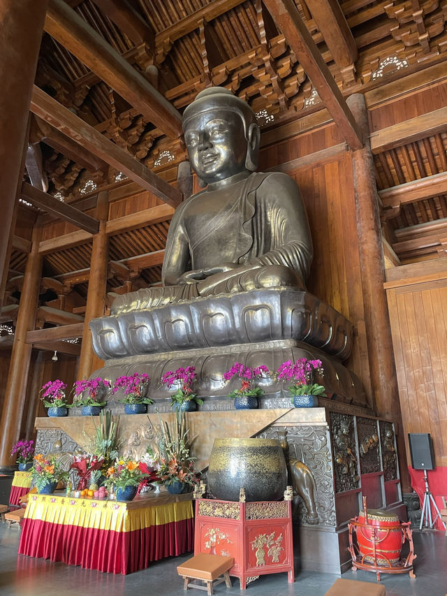 상하이 한복판에서 만나는 천년 사찰, 정안사(静安寺)