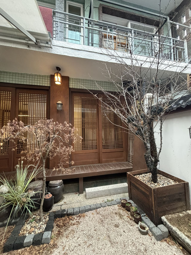 憧れの韓屋へ