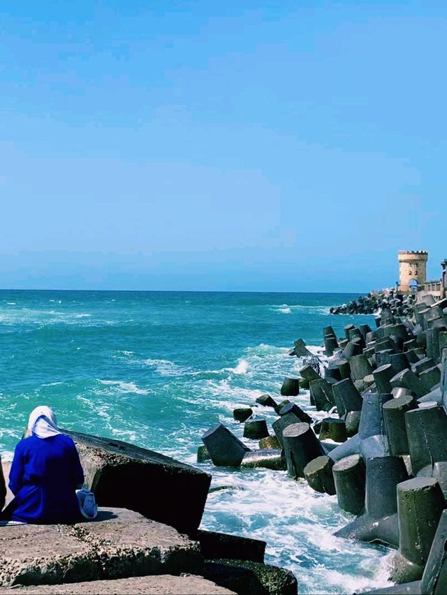 埃及亞歷山大著名古跡城堡景點：Qaitbay Citadel，適合打卡拍照📸