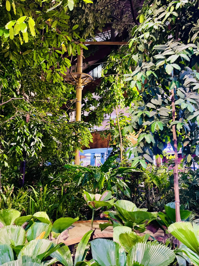 “Urban Jungle Escape: Treetop Thrills at 1 Utama’s Rainforest”