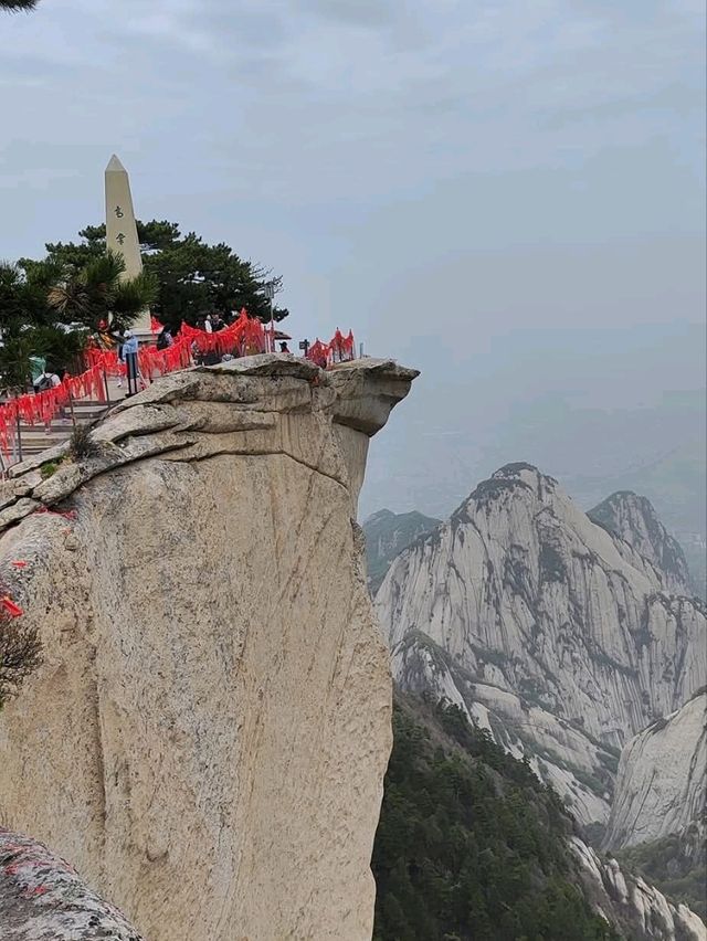 徒步走華山群峰，西峰索道下山