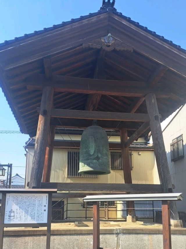 【高岡大仏:富山県高岡市】
