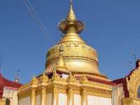 🚗 Taungdwingyi Diaries: Pagodas, Pick-Up Trucks & the Best Tea Shop in Town!  