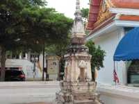 วัดชลอ นนทบุรี