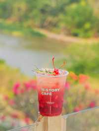 W STORY
