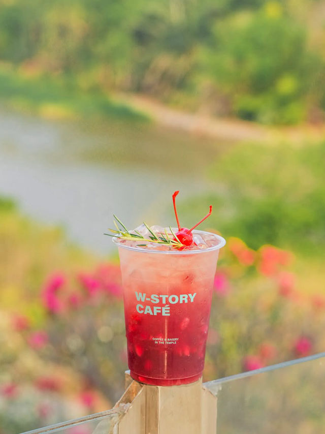 W STORY