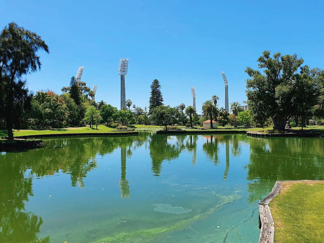 Short Itinerary for Queens Gardens