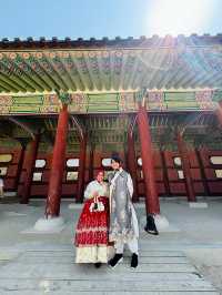 Wearing Hanbok Walk Around Gyeongbokgung Palace😍