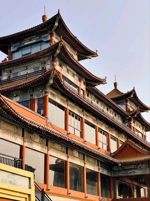 Zhuhai's Answer to Spring In Paris - A romantic escape through Qing's Dynasty elegance!