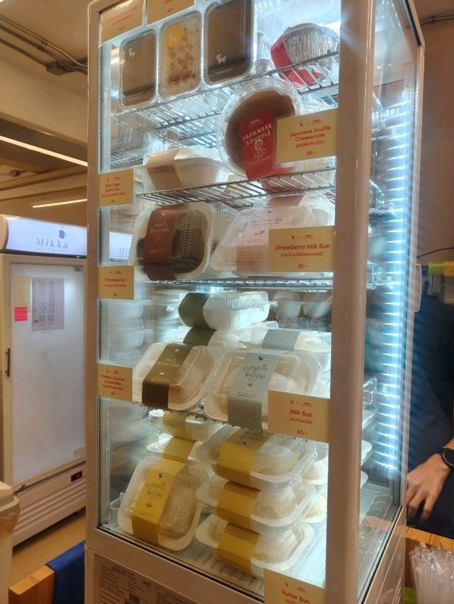 Mikka Cafe มอเตอร์เวย์ขาออก