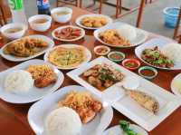 ข้าวหมูทอด Sayyes