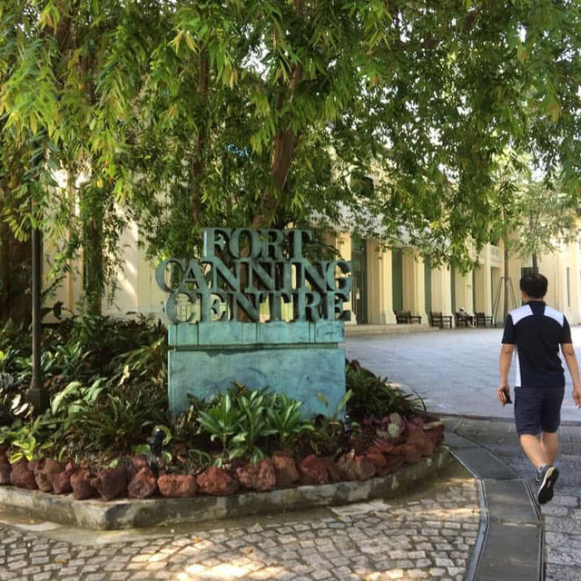 Fort Canning Morning & a Flaky Start at Tiong Bahru Bakery
