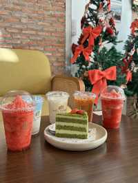 คาเฟ่ mill coffee desserts มหาลัยเกษตรศาตร์