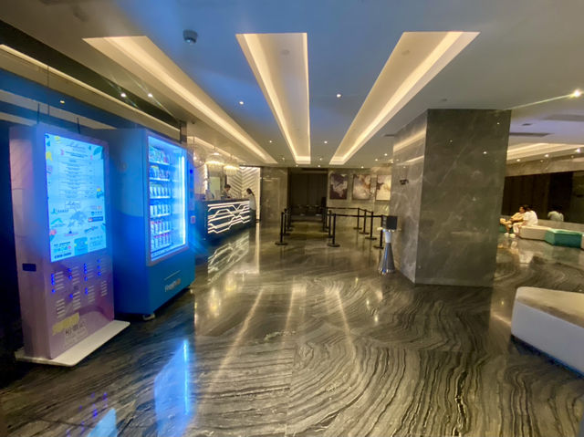香港荃灣麗絲酒店🏨現代便利的完美選擇✨