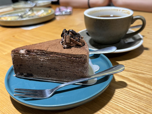 Bakes with a Twist: Seven Oaks Bakery Café Delivers on Flavor and Creativity